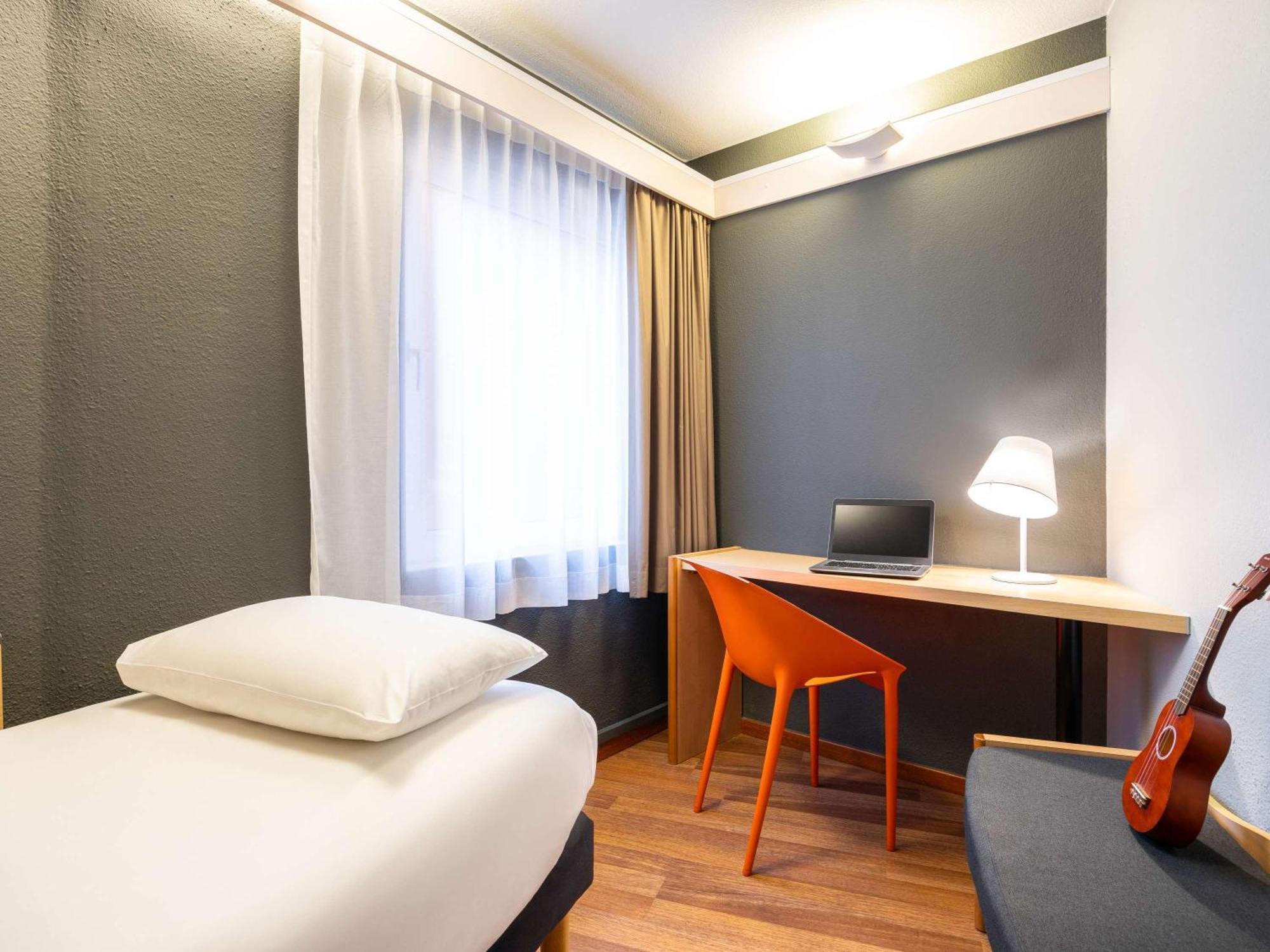 Ibis Brussels City Centre Buitenkant foto